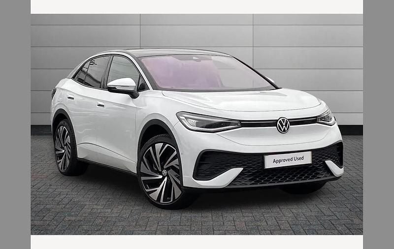 Glacier white New 2025 VW ID.5 Pro SUV | £32,395 (Fair price) - Image 1/3