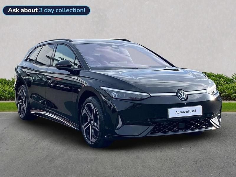 Black Used 2025 VW ID.7 GTX Hatchback | £39,997 (Fair price) - Image 1/2