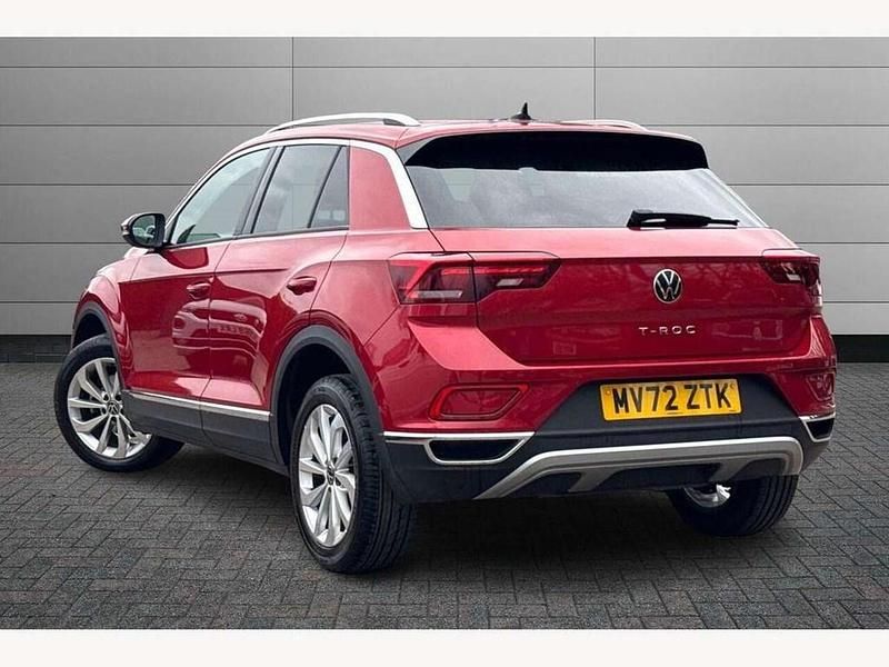 Used VW T-Roc Style 110 HP (80 kW) 2022 Kings red SUV
