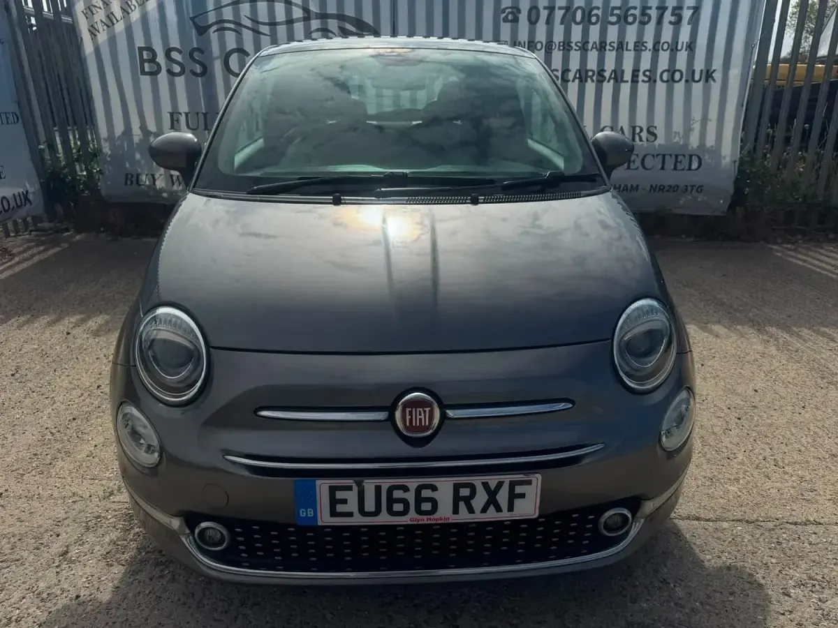 Used Fiat 500 Lounge 70 HP (51 kW) 2016 Grey Hatchback
