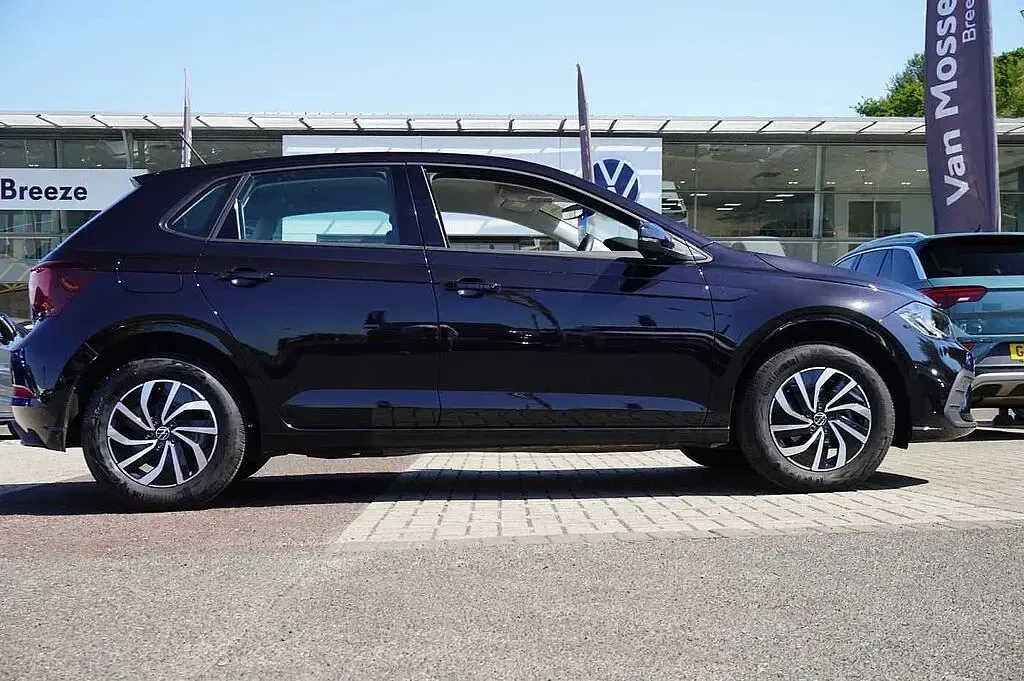 Used VW Polo 95 HP (69 kW) 2025 Hatchback