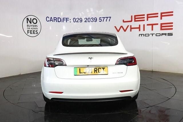 Usado Tesla Model 3 Performance 461 kW (627 CV) 2021 Blanco Berlina