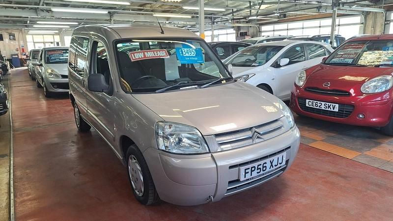Używany Citroën Berlingo 75 KM (55 kW) 2006 Beżowy Minivan