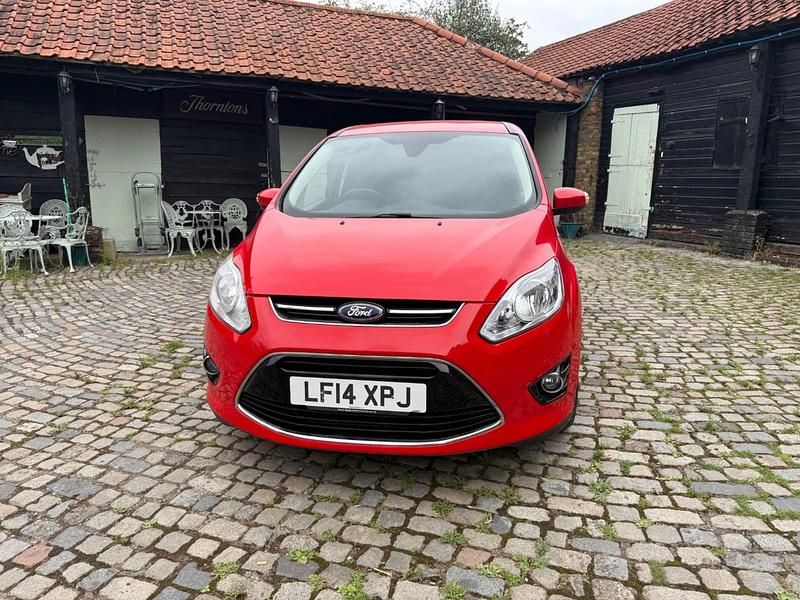 Red Used 2014 Ford Grand C-Max Titanium MPV | £3,450 (Good price) - Image 1/4