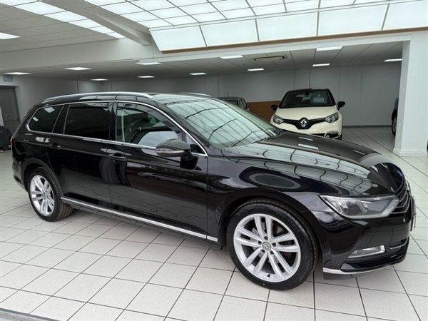 Black Used 2015 VW Passat GT Estate | £11,699 (Fair price) - Image 1/1
