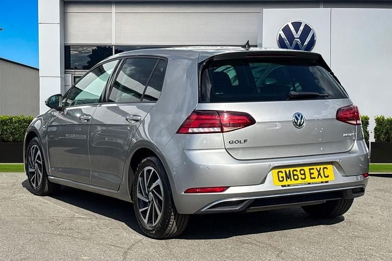 Used VW Golf VII Edition 130 HP (95 kW) 2020 Silver Hatchback