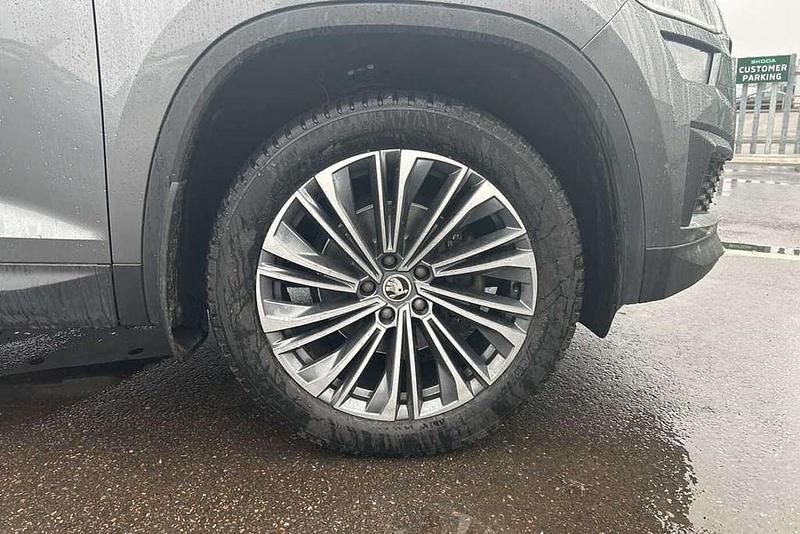 Used Skoda Kodiaq SE L Executive 147 HP (108 kW) 2024 Graphite grey metallic SUV
