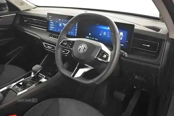 Used MG HS SE 224 HP (164 kW) 2025 Grey SUV