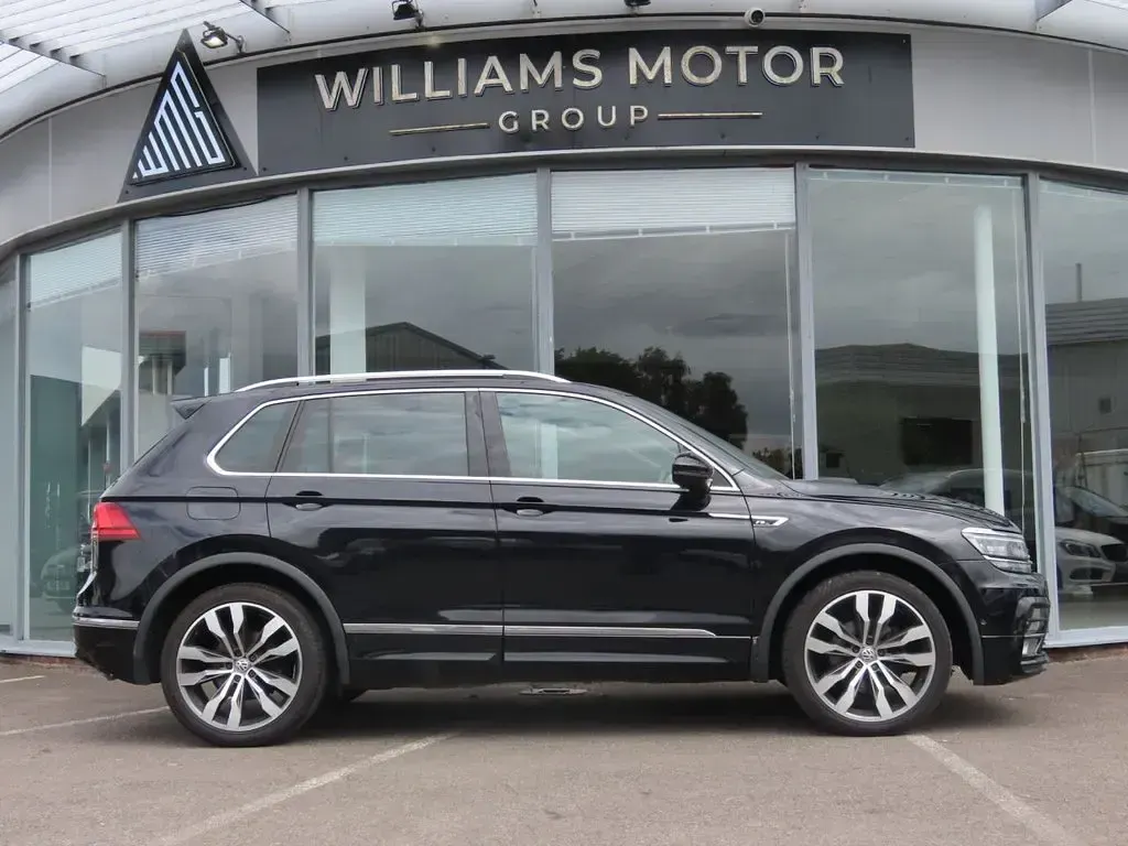 Used VW Tiguan R-line 150 HP (110 kW) 2018 Black SUV