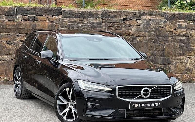 Used 2019 Volvo V60 R-Design Pro Estate | £13,395 (Expensive) - Image 1/4