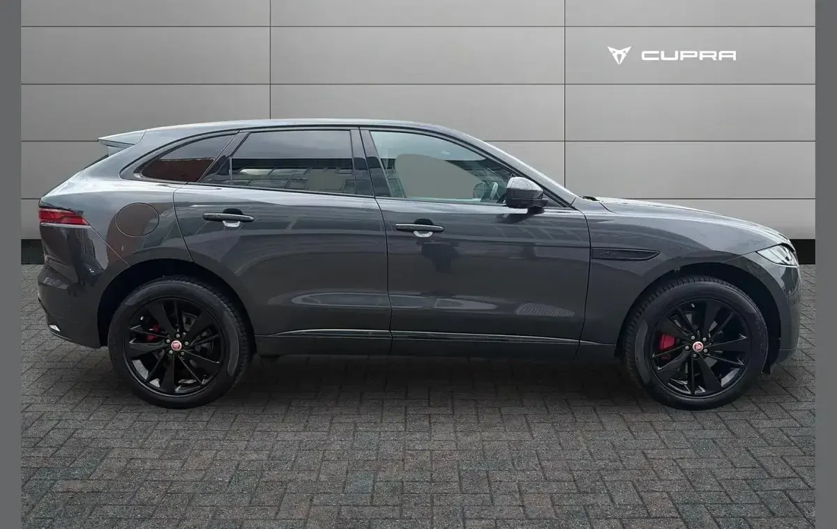 Used Jaguar F-Pace R-Dynamic 200 HP (147 kW) 2021 Grey SUV