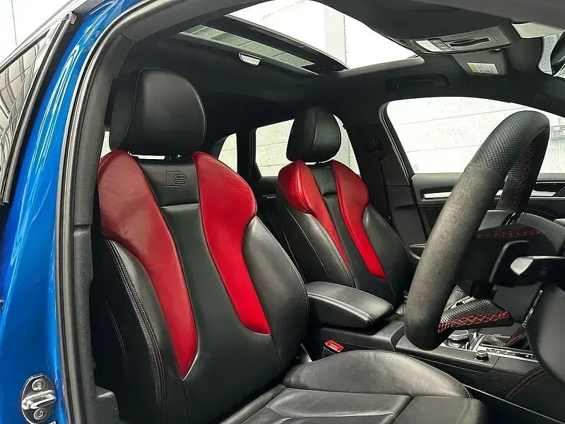 Used Audi A3 Advanced 2017 Blue Hatchback