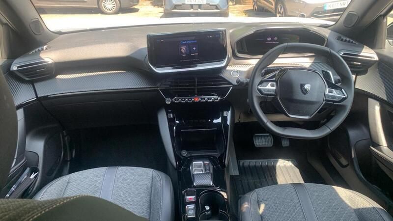 White Used 2024 Peugeot 2008 Allure SUV | £19,096 (Fair price) - Image 1/4