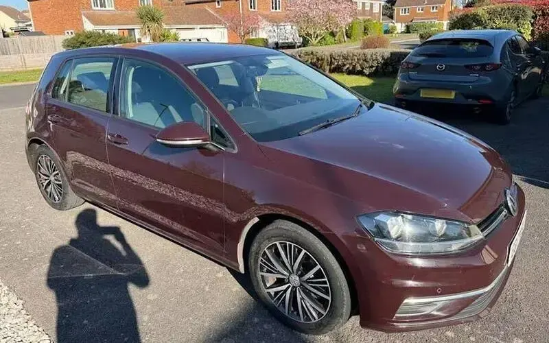 Used VW Golf VII SE 125 HP (91 kW) 2017 Hatchback