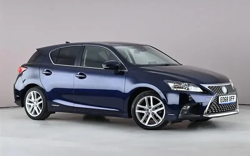 Used Lexus CT200h Luxury Line 136 HP (100 kW) 2018 Hatchback
