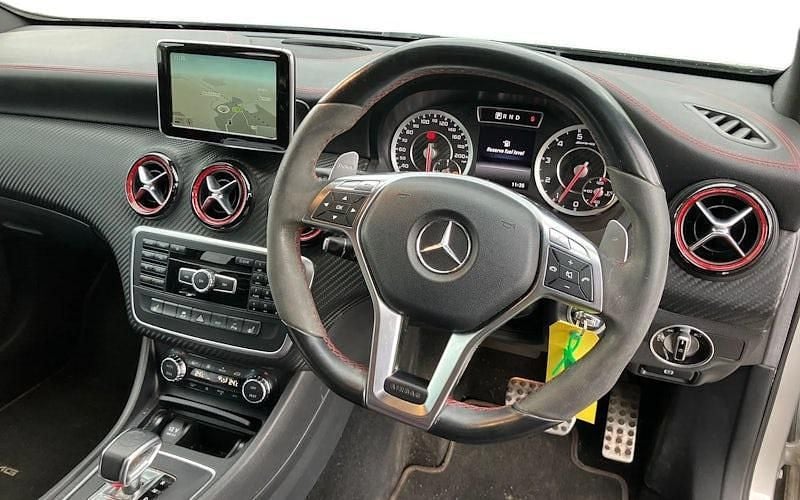 Used Mercedes A45 AMG Exclusive 360 HP (264 kW) 2015 Silver Hatchback