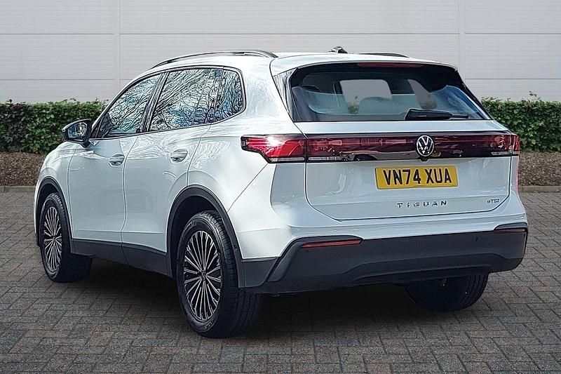 Used VW Tiguan Life 150 HP (110 kW) 2024 White SUV