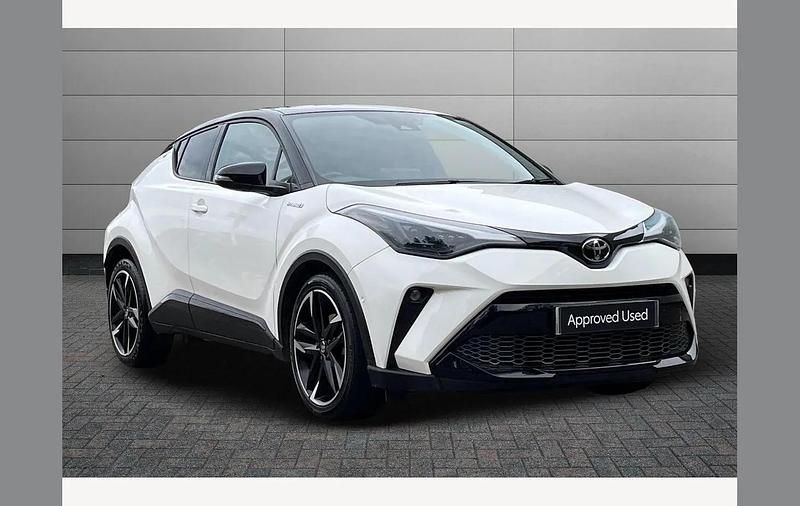 White Used 2021 Toyota C-HR Sport SUV | £21,350 (A bit pricey) - Image 1/2