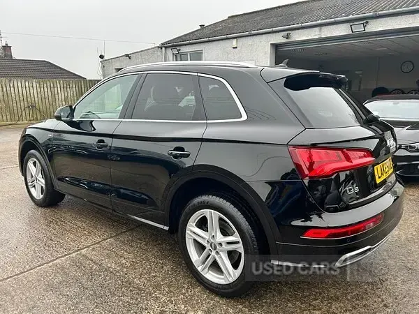 Used Audi Q5 S-Line 190 HP (139 kW) 2018 Black SUV