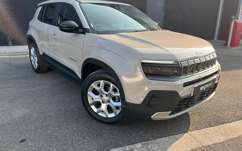 Used 2026 Jeep Avenger Altitude SUV | £18,335 (Fair price) - Image 1/4
