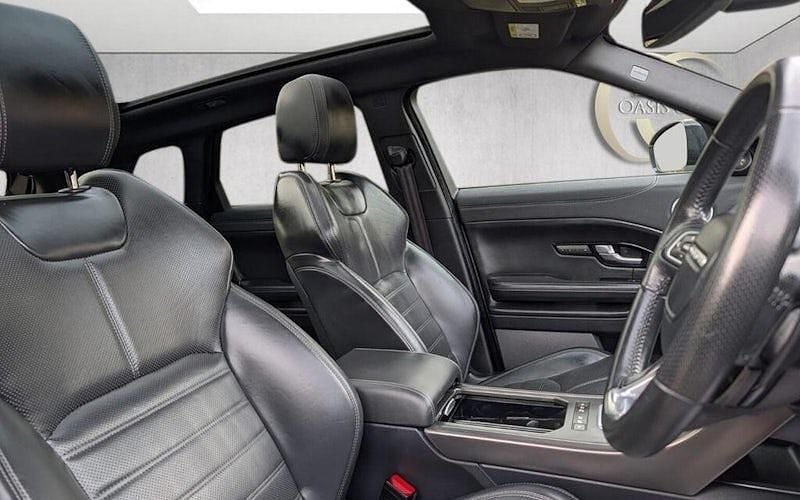 Used Land Rover Range Rover evoque HSE Dynamic 179 HP (131 kW) 2018 Hatchback