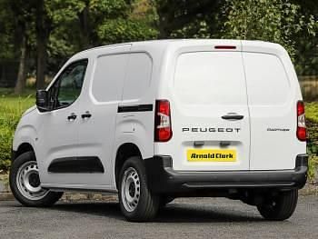 Used Peugeot Partner 131 HP (96 kW) 2026 White MPV