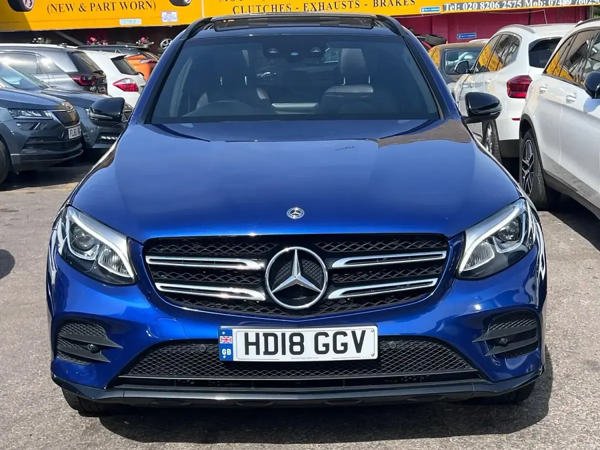 Used Mercedes GLC250 AMG line 211 HP (155 kW) 2018 Blue SUV