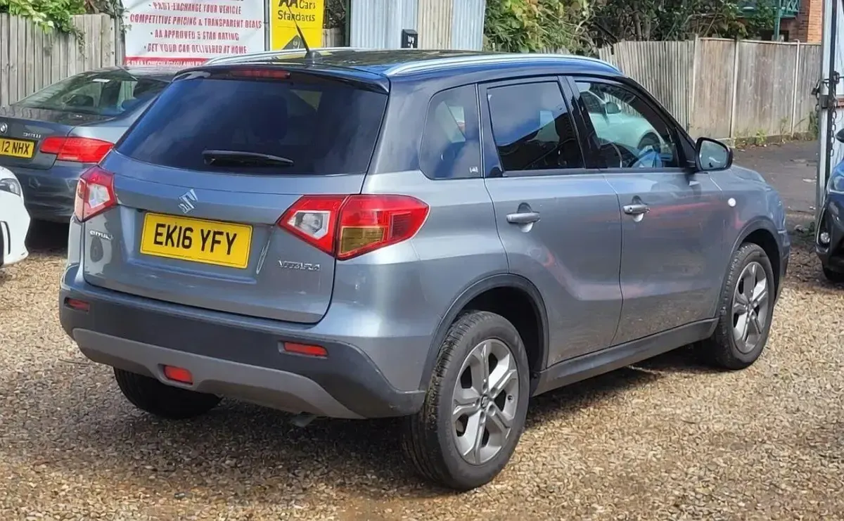 Used Suzuki Vitara SZ-T 120 HP (88 kW) 2016 Grey/black SUV