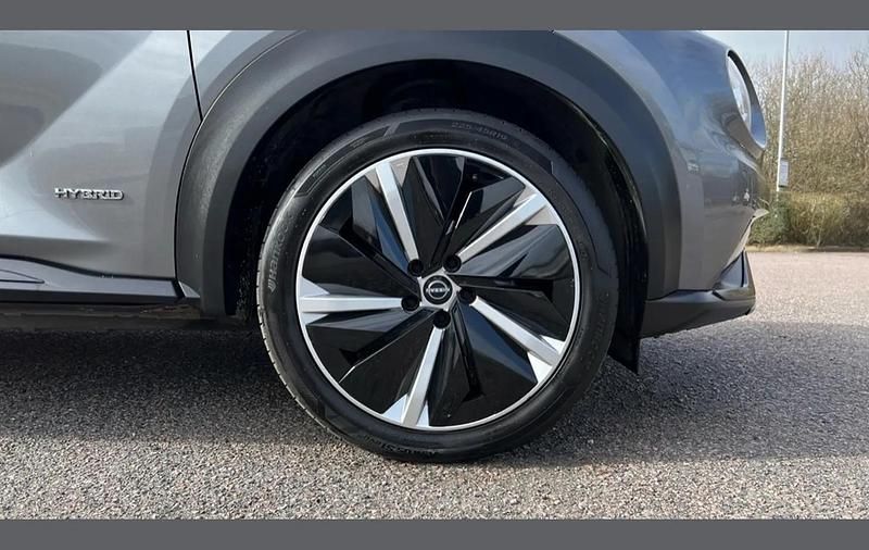 Used Nissan Juke Tekna+ 140 HP (102 kW) 2023 Grey SUV