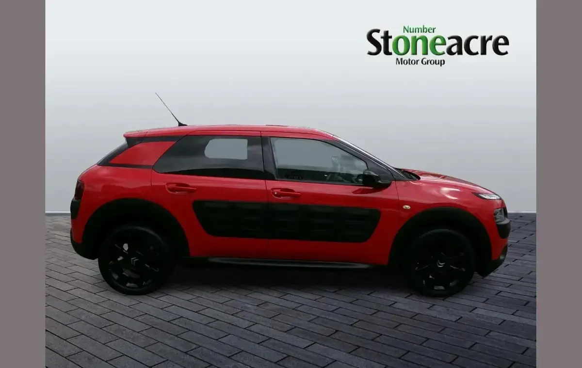 Used Citroën C4 Flair 98 HP (72 kW) 2016 Red SUV