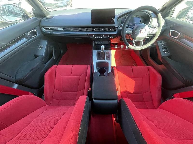 Begagnad Honda Civic Type R 329 HK (241 kW) 2024 Vit