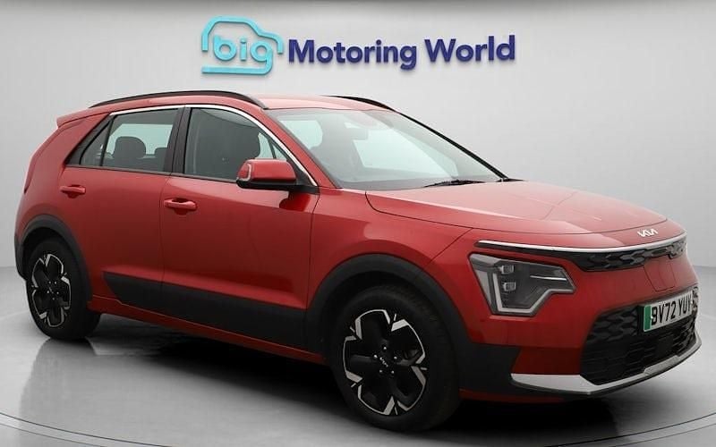 Used 2023 Kia Niro SUV | £17,300 (Good price) - Image 1/4