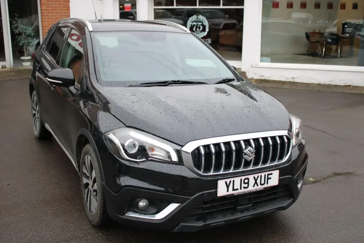 Used Suzuki SX4 SZ5 140 HP (102 kW) 2019 Hatchback