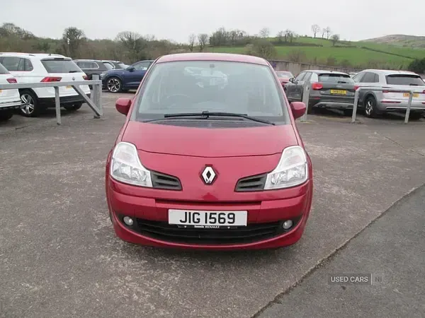 Used Renault Grand Modus Dynamique 2010 Red MPV