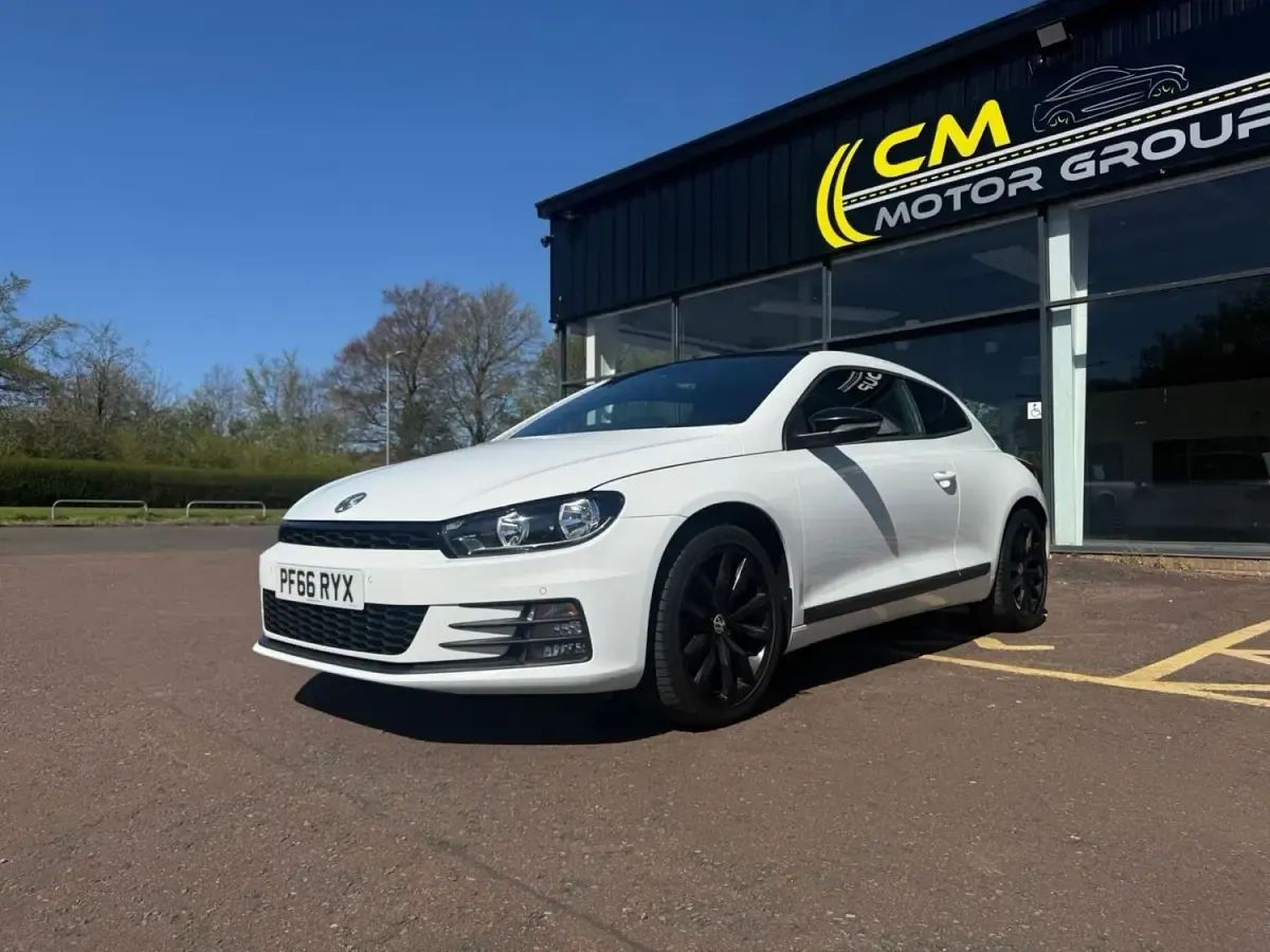 Usado VW Scirocco Black Edition 2016 Branco Coupé