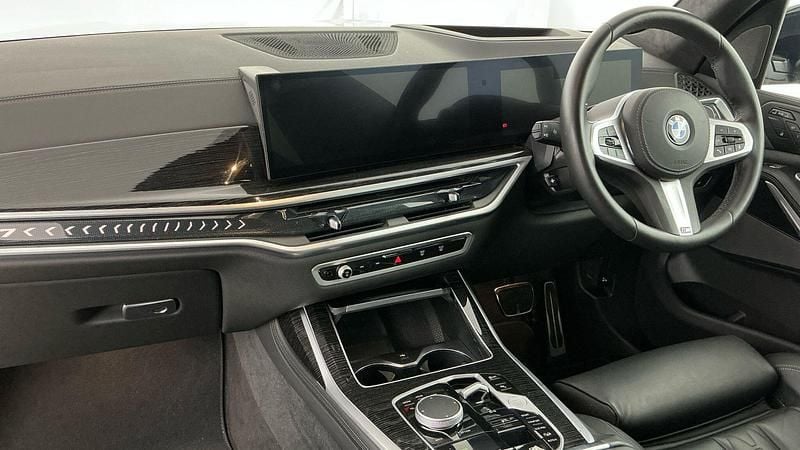 Used BMW X7 M Sport 347 HP (255 kW) 2024 Black SUV