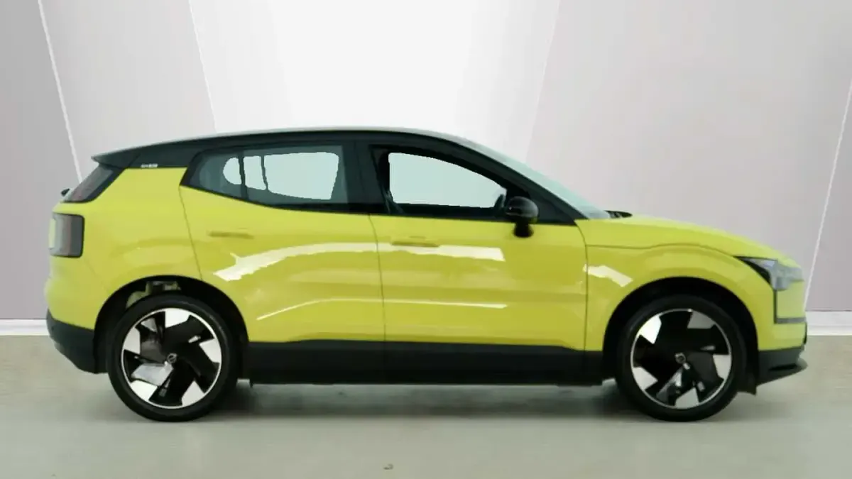 Used Volvo EX30 Performance 314 kW (428 HP) 2025 SUV