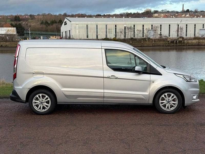 Used Ford Transit Connect Limited 120 HP (88 kW) 2020 Silver MPV