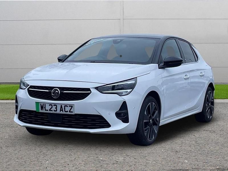 Used Vauxhall Corsa-e Ultimate 98 kW (134 HP) 2023 White Hatchback