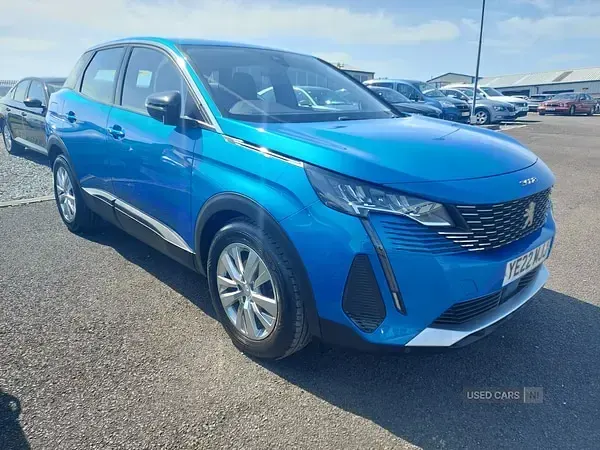 Used Peugeot 3008 Active Premium 131 HP (96 kW) 2022 Blue SUV