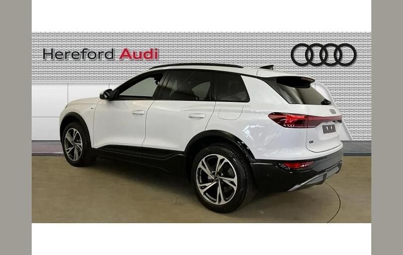 New Audi Q6 e-tron S-Line 221 kW (301 HP) 2025 Other SUV