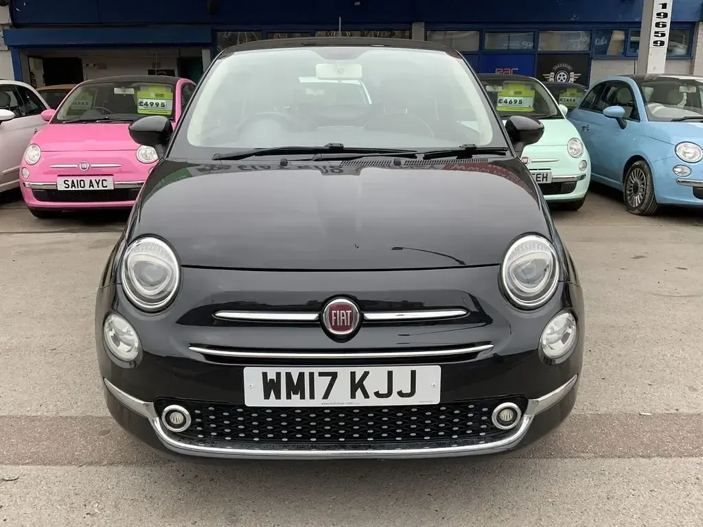 Used Fiat 500 Lounge 69 HP (50 kW) 2017 Black Hatchback