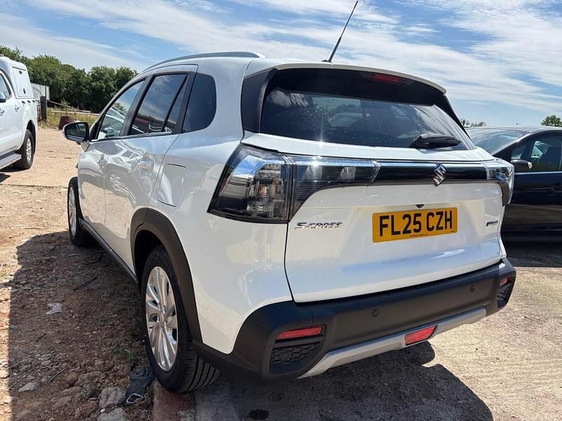 New Suzuki SX4 129 HP (94 kW) 2025 White Hatchback