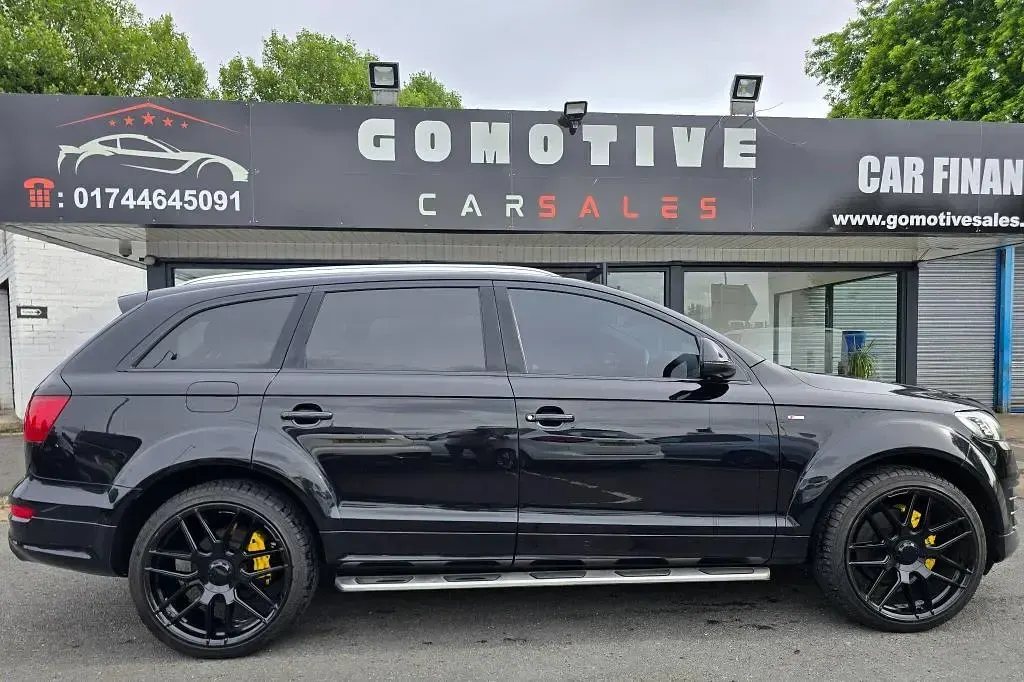 Used Audi Q7 S-Line 245 HP (180 kW) 2014 Black SUV