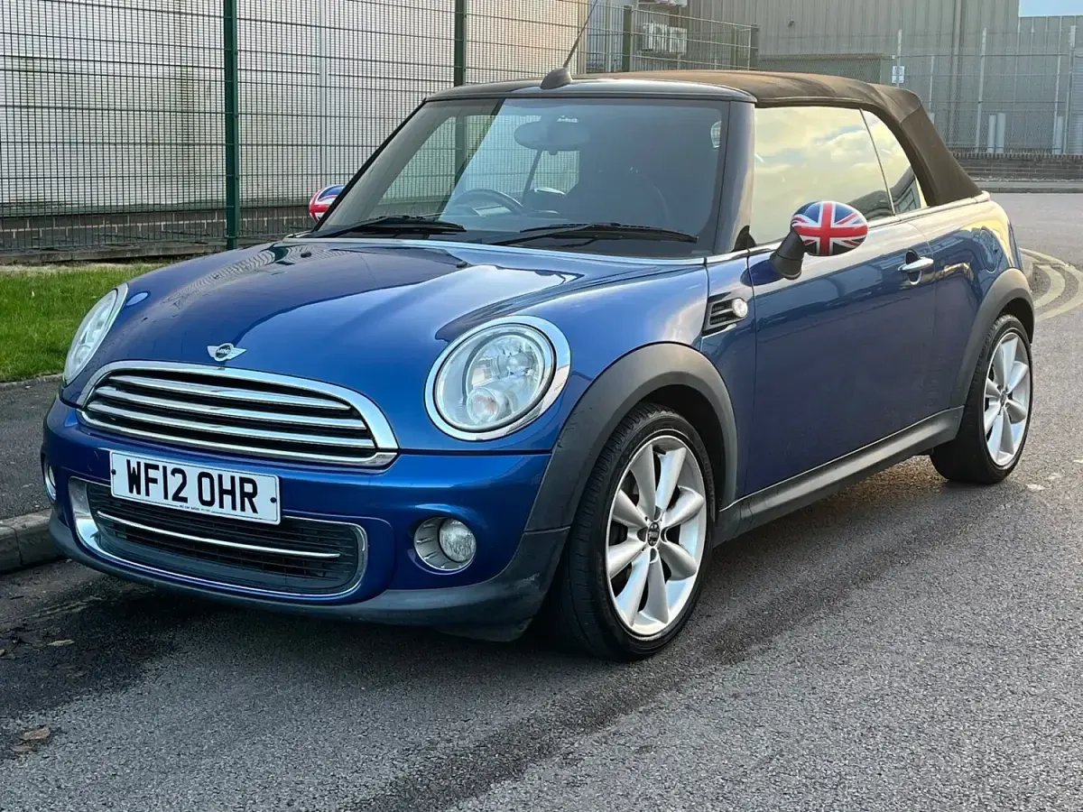 Used Mini Cooper Cabriolet 122 HP (89 kW) 2012 Blue Cabriolet