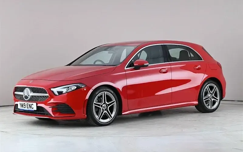 Used Mercedes A180 AMG line 116 HP (85 kW) 2019 Red Hatchback