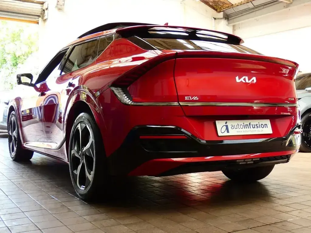 Used Kia EV6 GT-Line S 236 kW (321 HP) 2024 Red SUV