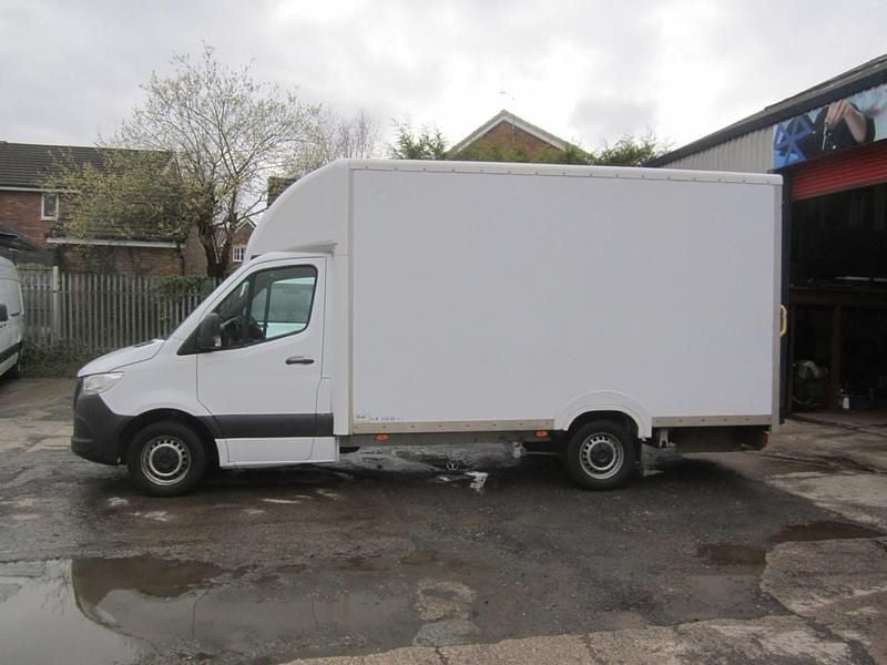 Begagnad Mercedes Sprinter 2021 Vit Van