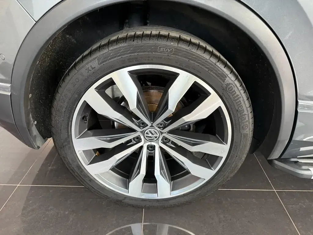 Used VW Tiguan R-line 150 HP (110 kW) 2020 Grey SUV