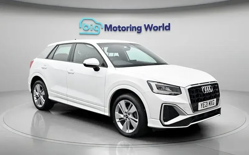 Begagnad Audi Q2 S-Line 110 HK (80 kW) 2024 SUV